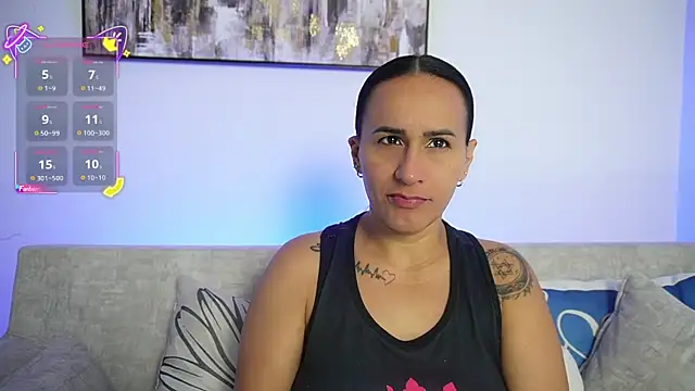 Snapshot of Sara_Charmy chatting on September 25, 2025, 10:32 am Sara Charmy online show from September 25, 2025, 10:32 am