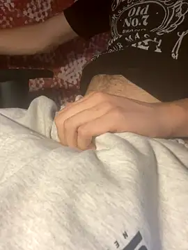 GreekDaddyNickOfficial online show from October 6, 2025, 7:31 am