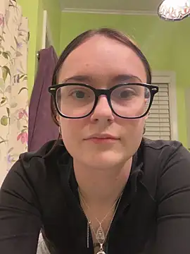 Evalynfox online show from February 27, 2025, 5:40 am