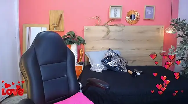 Snapshot of yessila_parker chatting on March 14, 2025, 8:53 am yessila parker online show from March 14, 2025, 8:53 am