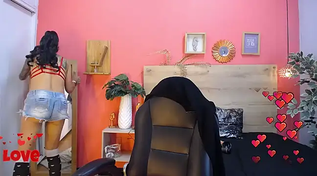 Snapshot of yessila_parker chatting on March 14, 2025, 2:42 am yessila parker online show from March 14, 2025, 2:42 am