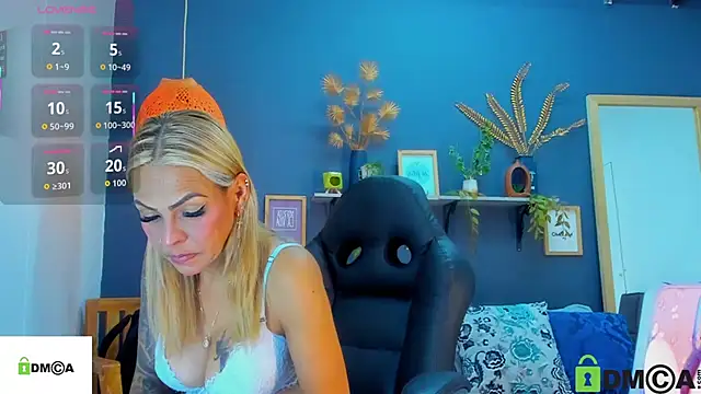 Snapshot of yessila_parker chatting on October 9, 2025, 1:39 am yessila parker online show from October 9, 2025, 1:39 am