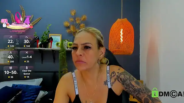 yessila parker online show from June 1, 2026, 8:58 am