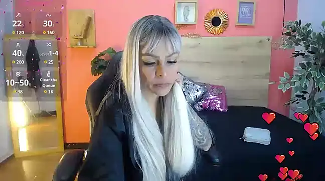 Snapshot of yessila_parker chatting on March 5, 2025, 2:36 am yessila parker online show from March 5, 2025, 2:36 am