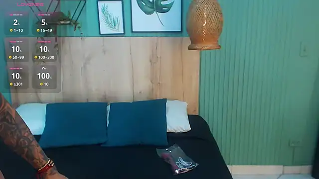 Snapshot of yessila_parker chatting on September 27, 2025, 2:18 am yessila parker online show from September 27, 2025, 2:18 am