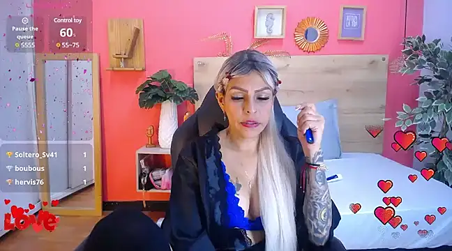 Snapshot of yessila_parker chatting on March 11, 2025, 5:35 am yessila parker online show from March 11, 2025, 5:35 am