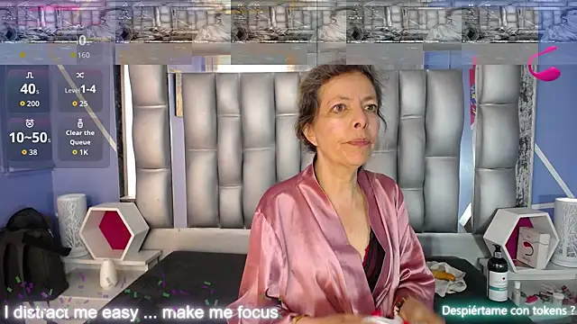 Snapshot of Ladyzee25 chatting on September 19, 2025, 3:49 pm Ladyzee25 online show from September 19, 2025, 3:49 pm