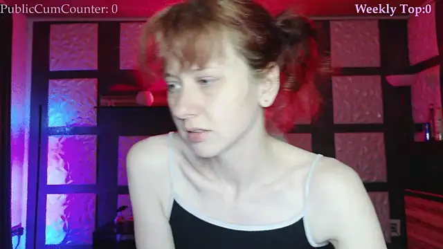 SweetSeraphine online show from March 22, 2026, 6:09 pm