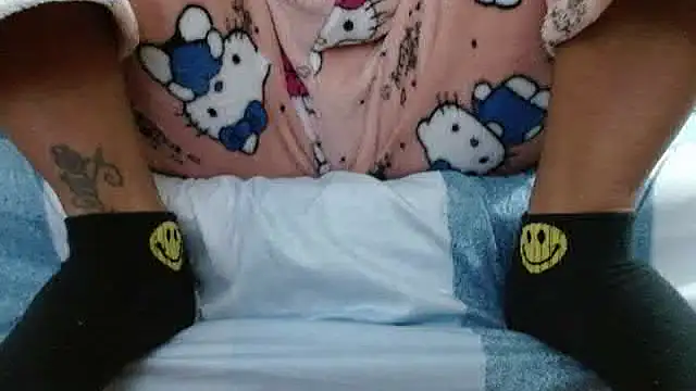 FresitaSquirt24 online show from April 16, 2026, 4:13 am