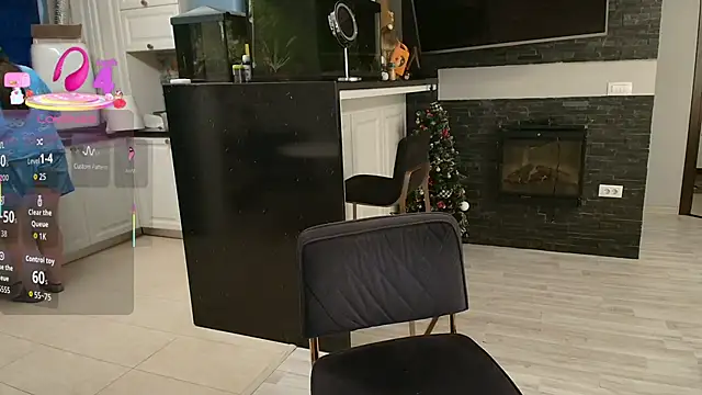 Layla- online show from February 12, 2026, 10:59 am