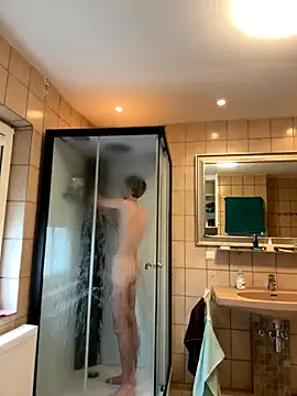 xy monkeyBigCock online show from September 24, 2025, 8:10 am