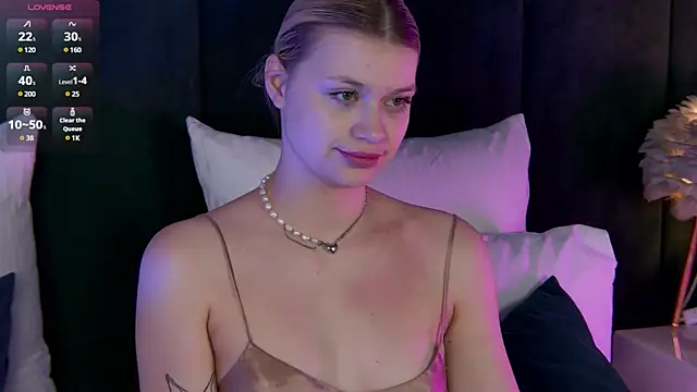 Polly Sparks online show from March 16, 2025, 10:11 am