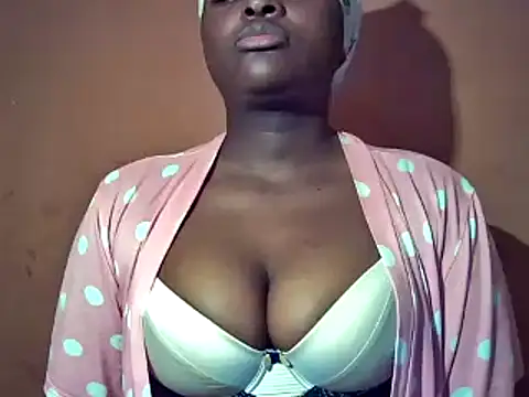 Snapshot of sexyhips2001 chatting on September 28, 2025, 9:00 pm sexyhips2001 online show from September 28, 2025, 9:00 pm