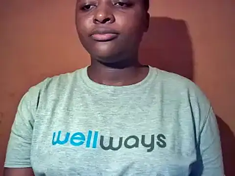 sexyhips2001 online show from November 18, 2025, 6:55 pm