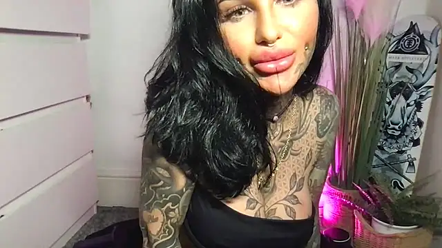 Peaches and the Cream online show from March 5, 2026, 9:00 pm