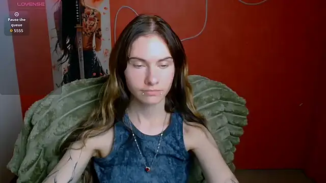 Fiona Night online show from June 17, 2026, 11:20 am