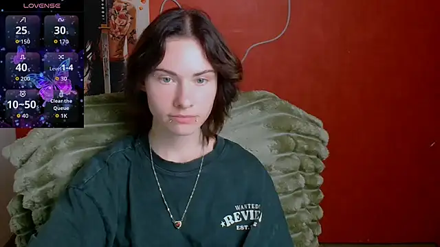 Fiona Night online show from May 18, 2026, 11:37 am
