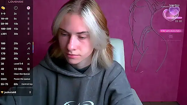 Fiona Night online show from September 27, 2025, 5:24 am