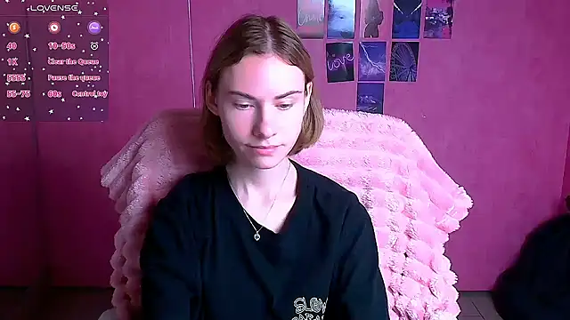 Fiona Night online show from December 3, 2025, 6:14 am