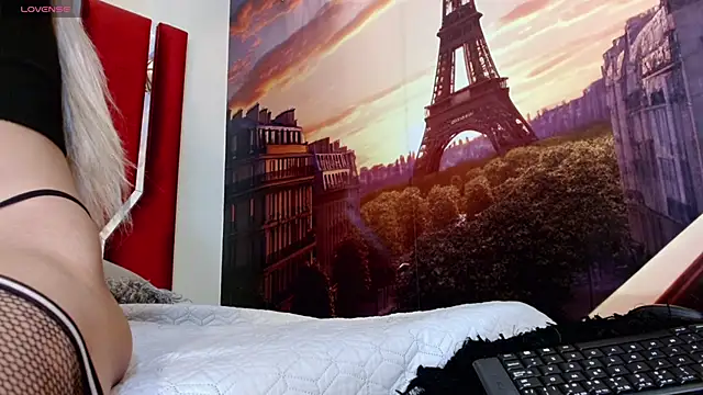 Gabi Prince online show from November 29, 2025, 7:36 pm