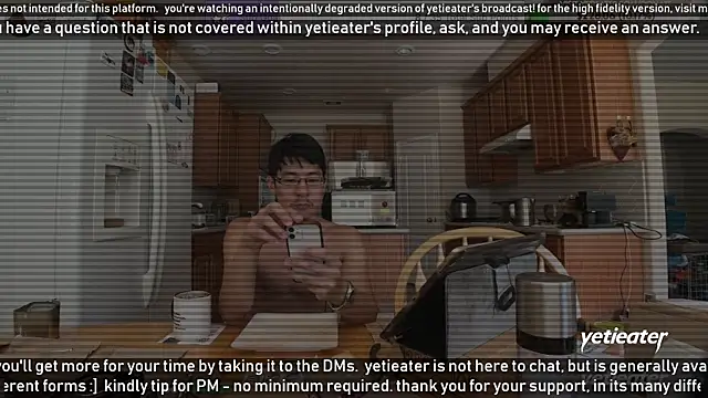 Snapshot of yetieater chatting on February 7, 2025, 6:13 pm yetieater online show from February 7, 2025, 6:13 pm