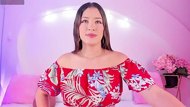 Snapshot of ValeriMilton chatting on October 23, 2025, 7:45 pm ValeriMilton online show from October 23, 2025, 7:45 pm