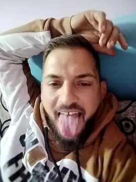 Snapshot of iurinicola chatting on October 29, 2025, 11:14 pm iurinicola online show from October 29, 2025, 11:14 pm