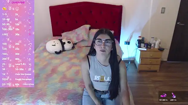 Saray honey04 online show from September 27, 2025, 9:32 pm