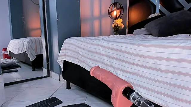 Snapshot of Melissa_23_ chatting on October 12, 2025, 11:22 am Melissa 23  online show from October 12, 2025, 11:22 am