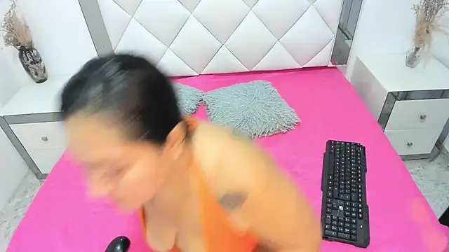 pervy mommy online show from September 12, 2025, 11:54 am