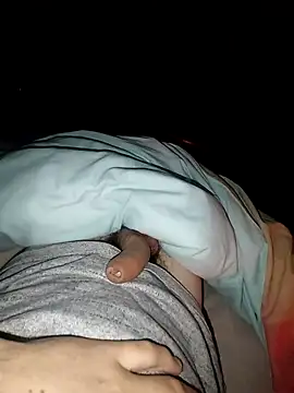 Snapshot of Cazzettostorto99 chatting on November 19, 2025, 11:16 pm Cazzettostorto99 online show from November 19, 2025, 11:16 pm