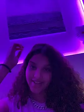 redvelved  011 online show from November 21, 2025, 9:25 pm