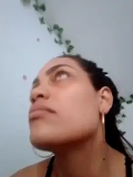 Snapshot of Ehilyn chatting on October 20, 2025, 8:20 pm Ehilyn online show from October 20, 2025, 8:20 pm