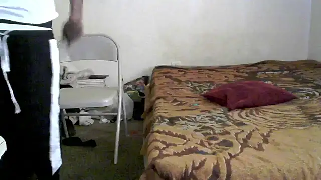 Snapshot of Jsmooth93 chatting on March 4, 2025, 6:18 pm Jsmooth93 online show from March 4, 2025, 6:18 pm