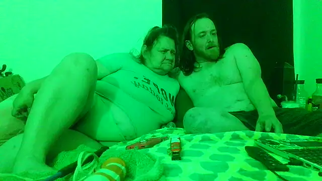 SpnzTnT online show from March 14, 2026, 4:18 am