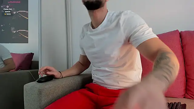 nicholasX1 online show from October 1, 2025, 8:19 am