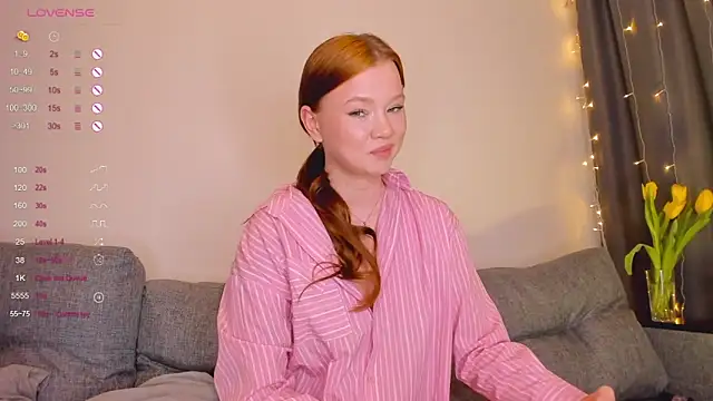 dinky  emily online show from March 13, 2025, 5:39 pm