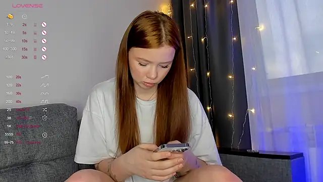 dinky  emily online show from March 8, 2025, 3:56 pm