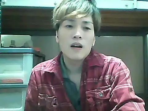 Snapshot of mgnhiroyuki chatting on March 17, 2025, 3:29 pm mgnhiroyuki online show from March 17, 2025, 3:29 pm