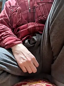 Snapshot of mgnhiroyuki chatting on March 15, 2025, 1:51 pm mgnhiroyuki online show from March 15, 2025, 1:51 pm