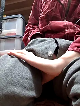 Snapshot of mgnhiroyuki chatting on March 15, 2025, 4:54 pm mgnhiroyuki online show from March 15, 2025, 4:54 pm