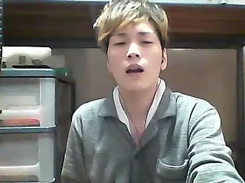 Snapshot of mgnhiroyuki chatting on March 21, 2025, 1:56 pm mgnhiroyuki online show from March 21, 2025, 1:56 pm