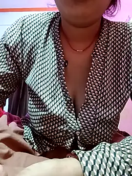 Beautiful Puja online show from March 9, 2025, 11:25 pm