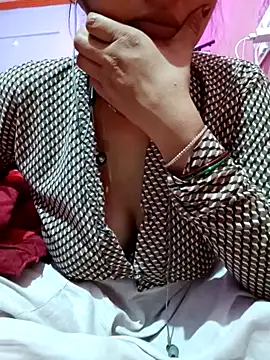 Beautiful Puja online show from March 10, 2025, 4:25 pm