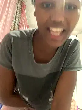 teen liyah online show from October 8, 2025, 5:46 pm