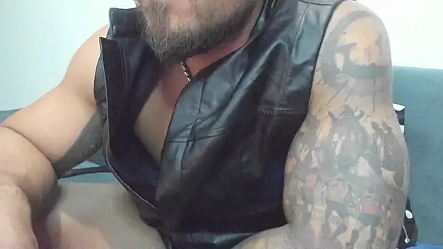 Tiberius hunk online show from March 15, 2025, 6:32 pm