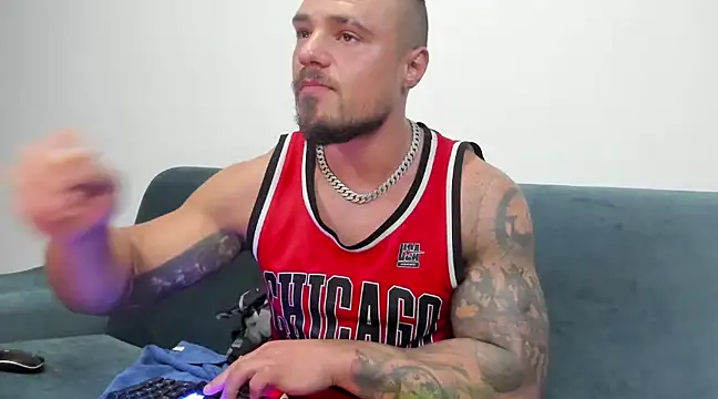 Tiberius hunk online show from March 10, 2025, 10:18 am