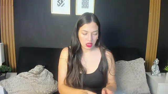 rachell wilson  online show from March 18, 2025, 1:55 pm