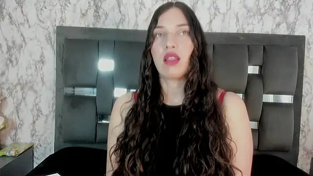 rachell wilson  online show from March 19, 2025, 2:57 pm