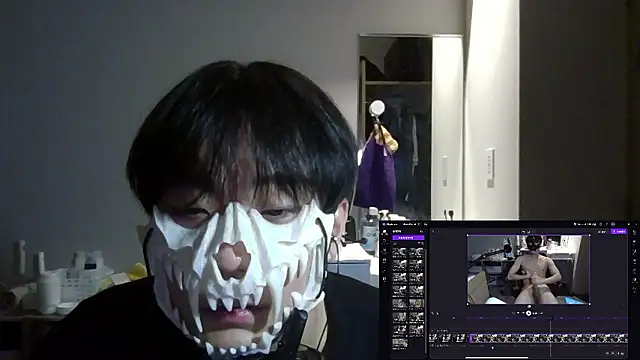 sdamvo2 online show from November 4, 2025, 11:47 am